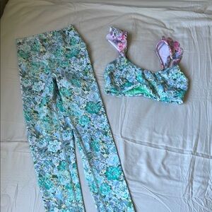 Floral Sports Bra and Leggings Set- Beach Riot